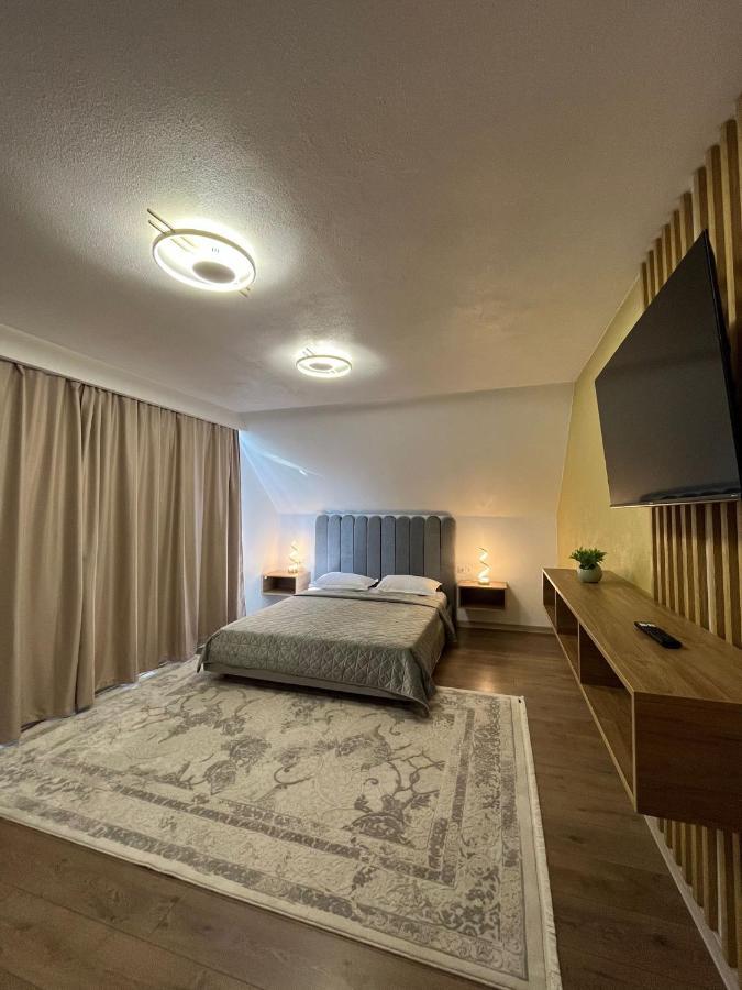 Отель Casa Boila Birsana Экстерьер фото